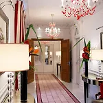 Hotel Majestic - Champs Elysées Parigi