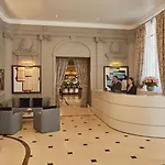 Hotel Majestic - Champs Elysées