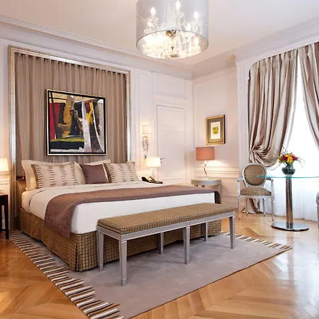 Majestic - Champs Elysees Hotel 5*