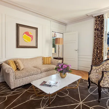 Hotel Majestic - Champs Elysees