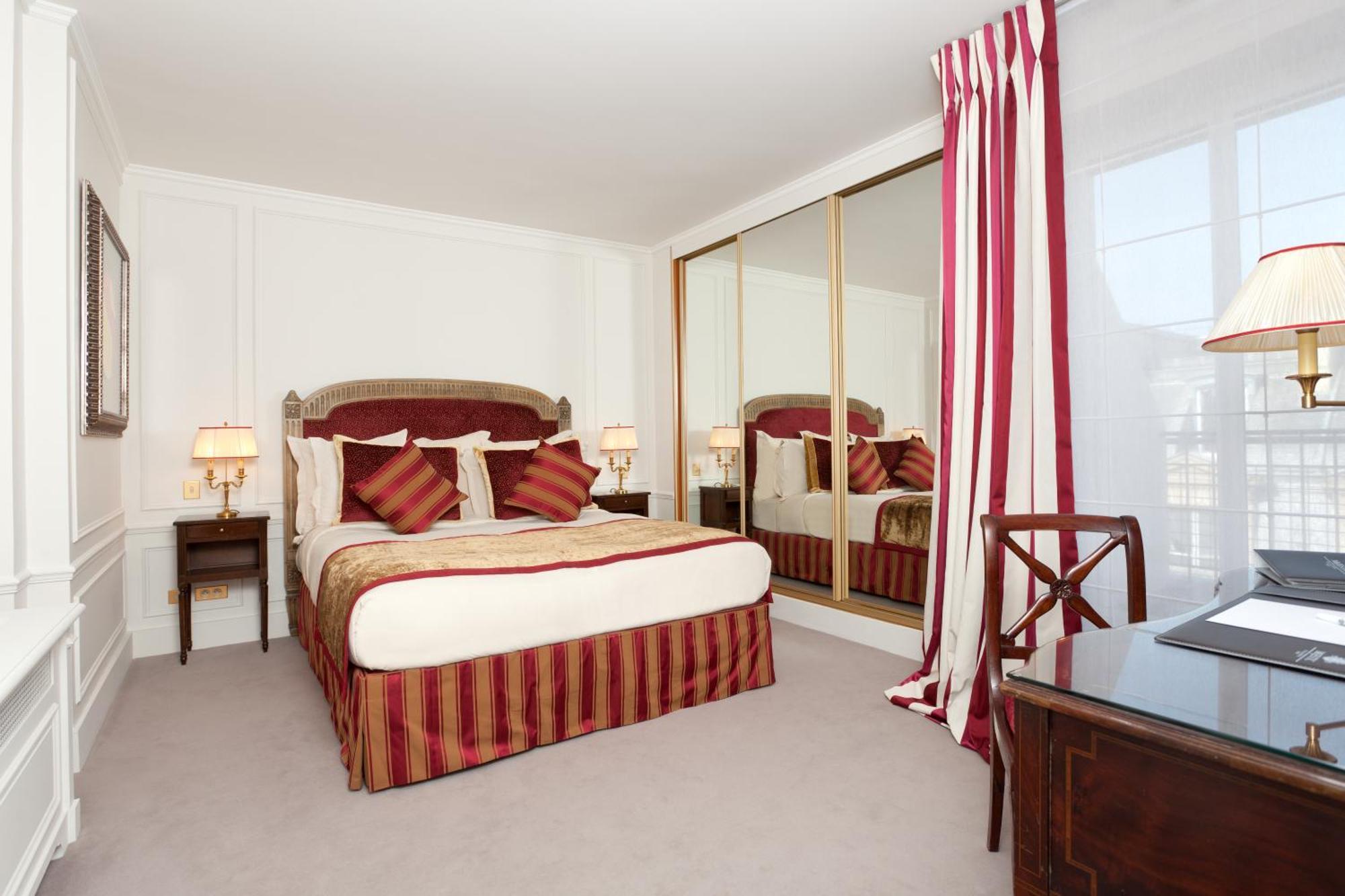 Majestic - Champs Elysees 5*