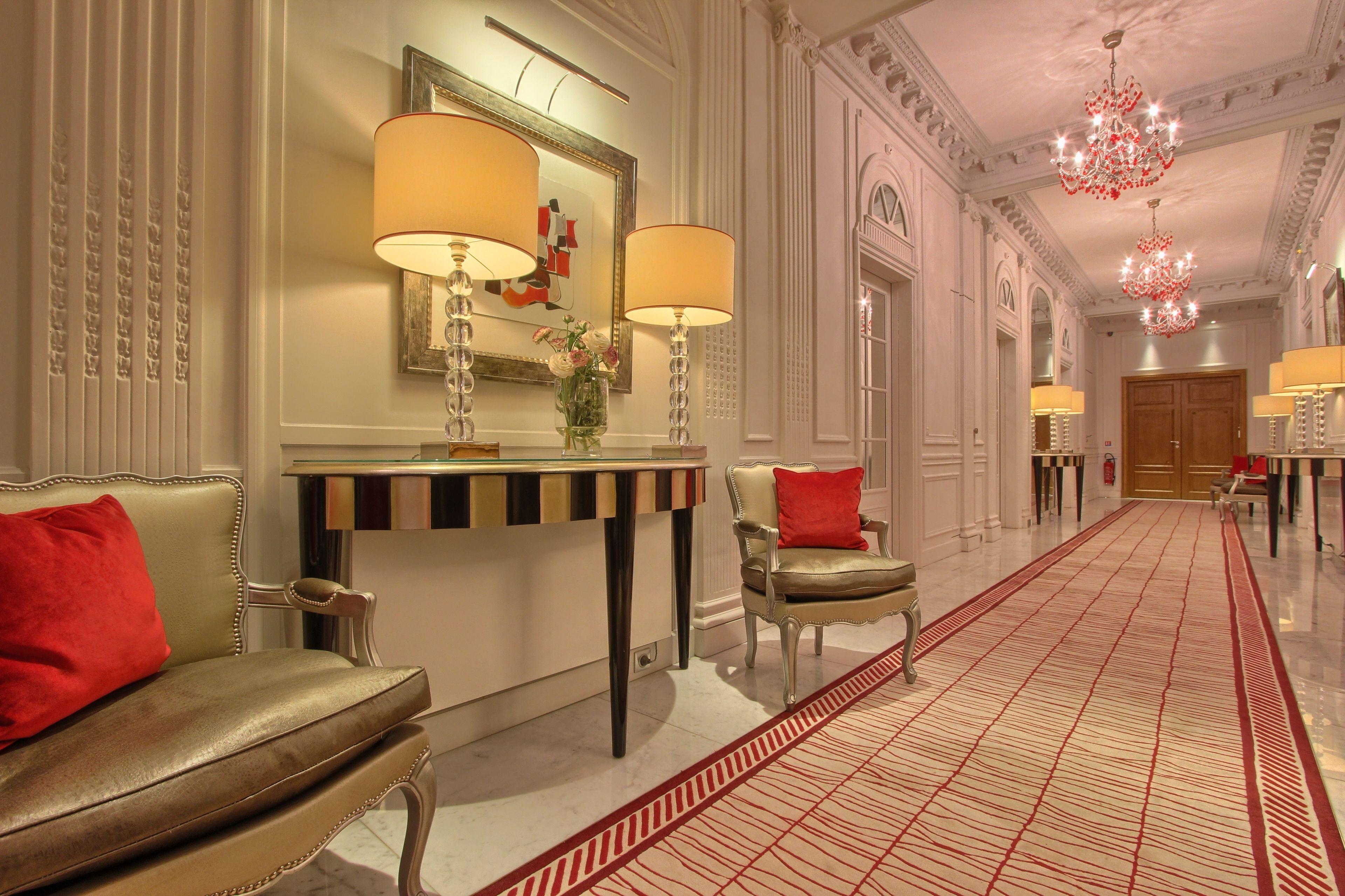 Hotel Majestic - Champs Elysées 5*