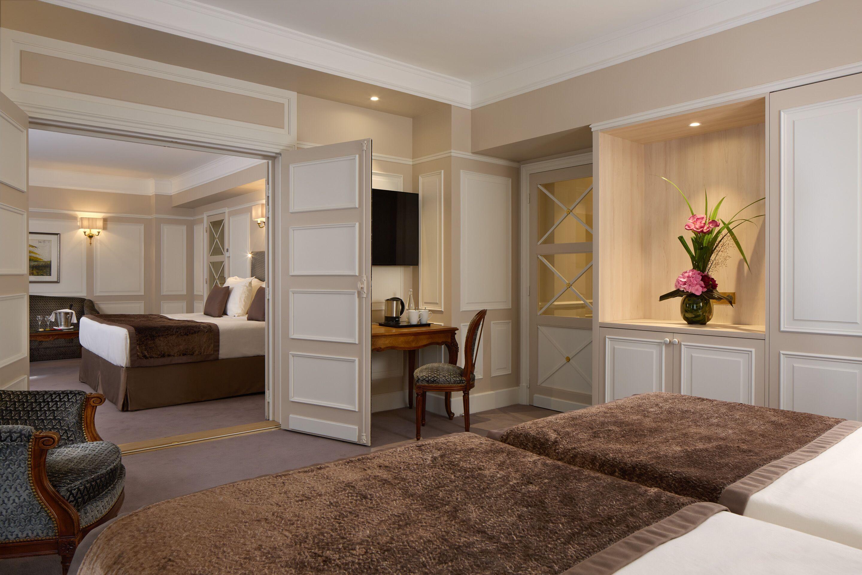 Hotel Majestic - Champs Elysées 5*